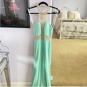 Women’s Turquoise Green Beaded JVN by Jovani Formal Gown Size 4
